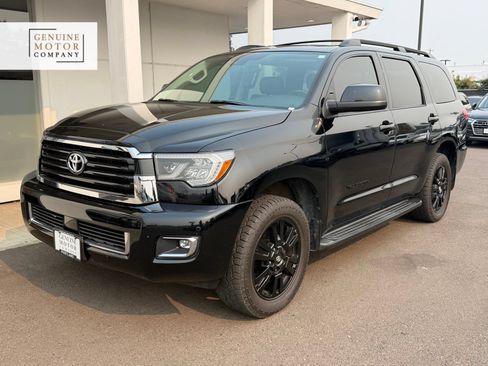 Used 2018 Toyota Sequoia TRD Sport AWD/4WD image 1