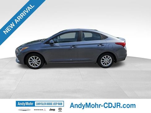 Used 2020 Hyundai Accent SEL FWD image 4