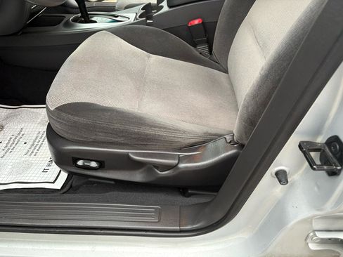 Used 2002 Ford Taurus SES image 39