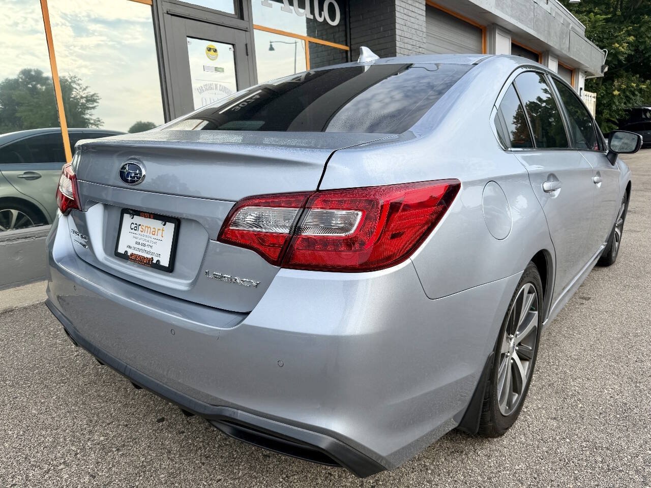 Used 2018 Subaru Legacy 2.5i Limited AWD/4WD image 9