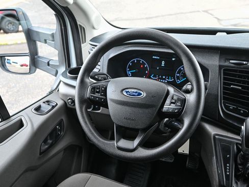Used 2025 Ford Transit 250 148 Medium Roof Extended AWD w/ Load Area Protection Package image 28