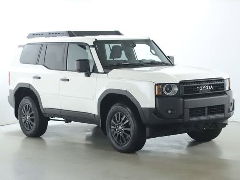 Used 2025 Toyota Land Cruiser 1958 image 9