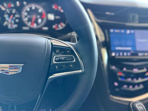 Used 2018 Cadillac CTS V w/ Luxury Package RWD image 66