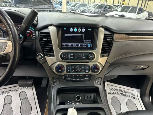 Used 2020 GMC Yukon XL Denali image 30