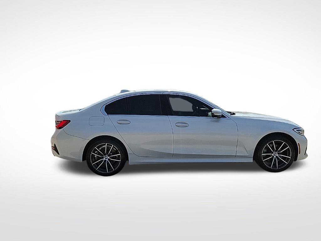 Used 2019 BMW 330i xDrive Sedan w/ Convenience Package AWD/4WD image 6