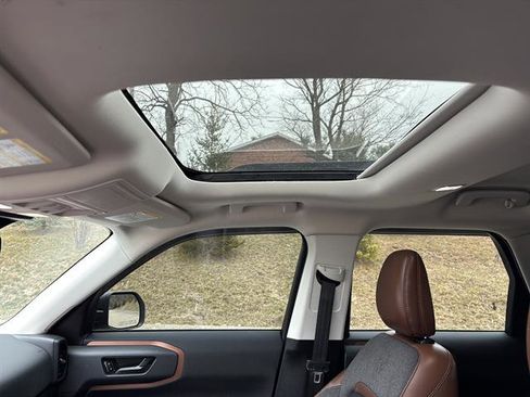 Certified 2021 Ford Bronco Sport Outer Banks w/ Outer Banks Package image 16