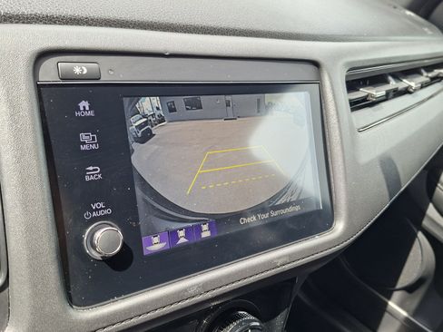 Used 2021 Honda HR-V Sport image 13