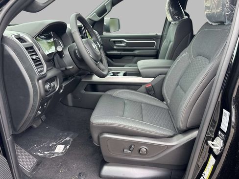 New 2026 RAM 1500 Big Horn AWD/4WD image 4