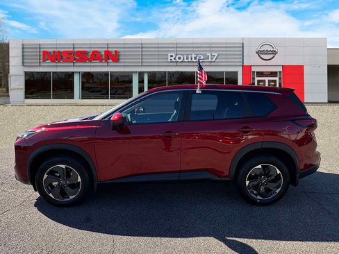 Used 2026 Nissan Rogue SV image 6