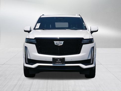 Used 2021 Cadillac Escalade Sport Platinum AWD/4WD image 2