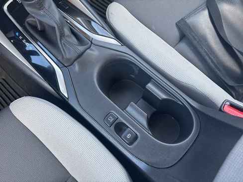 Certified 2024 Toyota Corolla LE image 32