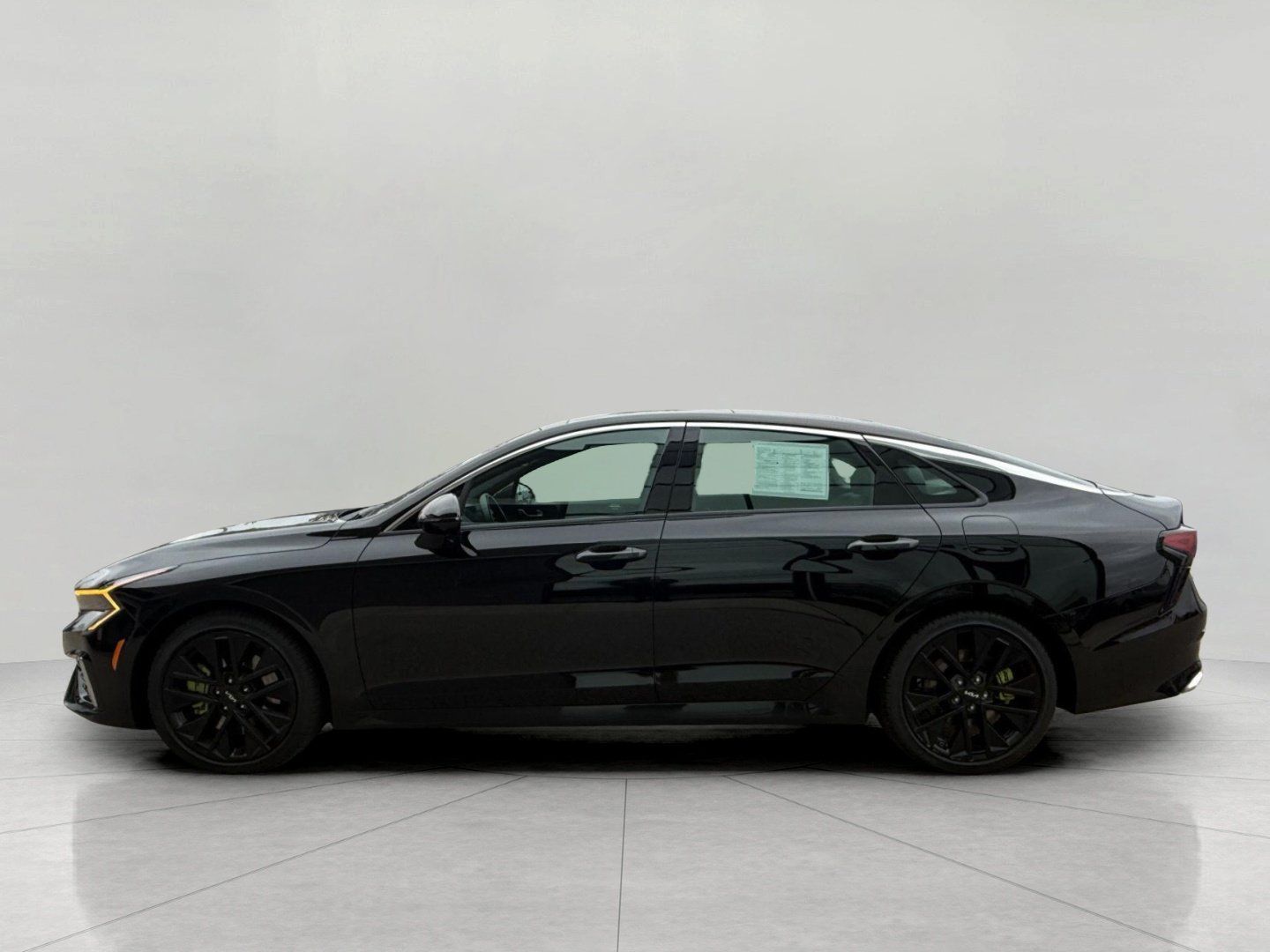 Used 2025 Kia K5 GT w/ GT1 Package FWD image 8