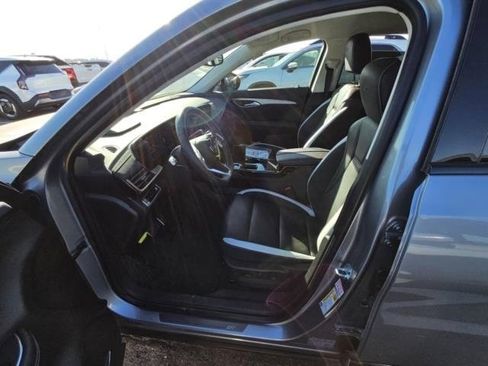 Used 2025 Buick Envision Sport Touring image 3