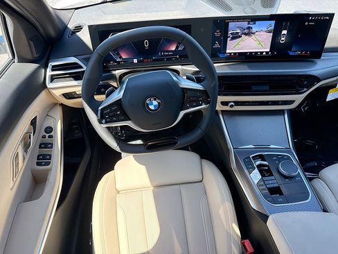 New 2026 BMW 330i Sedan w/ Convenience Package RWD image 17