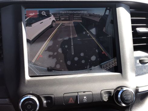 Used 2024 RAM 3500 Tradesman w/ Chrome Appearance Group image 20