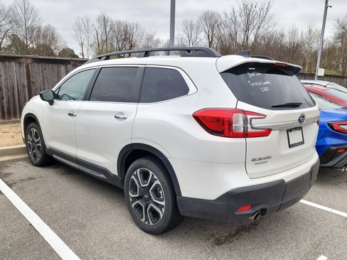 Used 2025 Subaru Ascent Touring w/ Popular Package #2 image 5