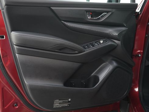 Used 2025 Subaru Ascent Premium AWD/4WD image 21