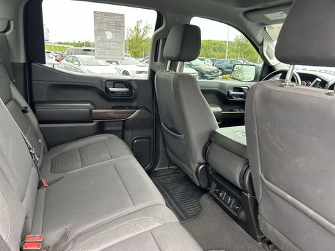 Used 2022 Chevrolet Silverado 1500 RST w/ LPO, Dark Essentials Package AWD/4WD image 17