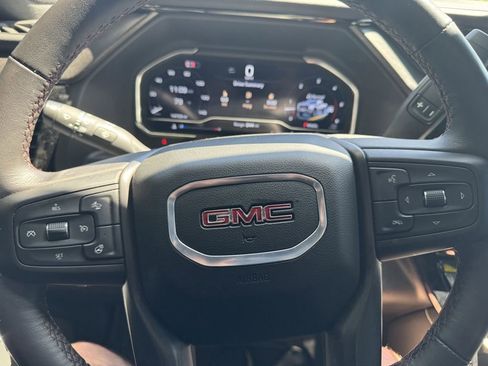 Used 2025 GMC Sierra 2500 AT4X AWD/4WD image 13