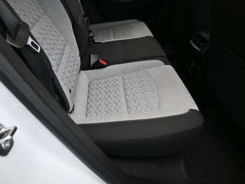 Used 2024 Chevrolet Equinox LS w/ Sport Edition FWD image 32