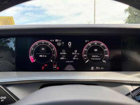 Used 2026 Volkswagen Tiguan SE AWD/4WD image 42