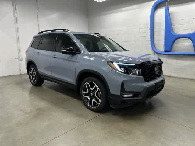 Used 2023 Honda Passport Elite image 5