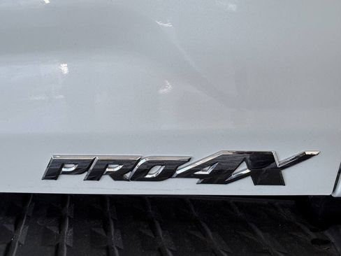 Used 2016 Nissan Titan PRO-4X AWD/4WD image 11