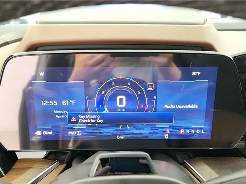 New 2026 Chevrolet Suburban High Country AWD/4WD image 30