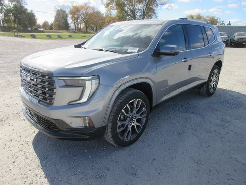 New 2026 GMC Acadia Denali Ultimate FWD image 10