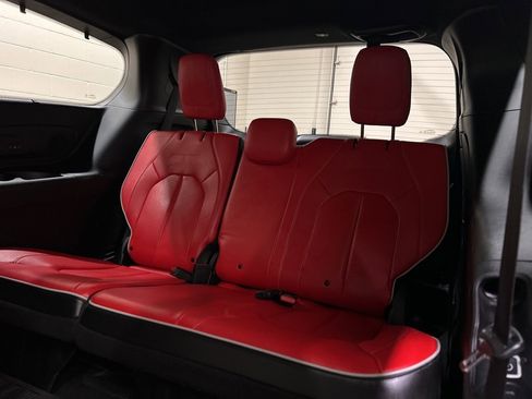 Used 2020 Chrysler Pacifica Limited w/ Quick Order Package 27H Red S image 9