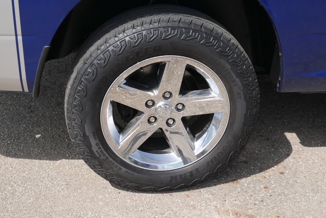 Used 2017 RAM 1500 Express w/ Express Value Package AWD/4WD image 10