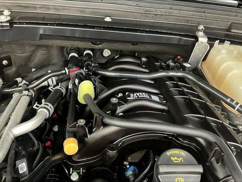 Used 2023 Jeep Wrangler Sport image 34