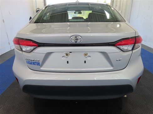 Used 2024 Toyota Corolla LE image 11