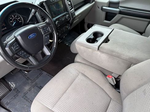 Used 2018 Ford F150 XLT w/ Equipment Group 302A Luxury AWD/4WD image 11