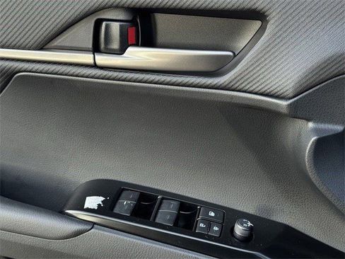 New 2026 Toyota Camry SE image 21