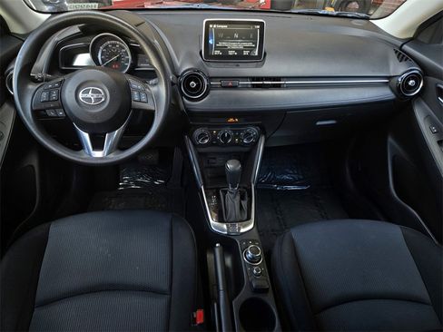 Used 2016 Scion iA image 14