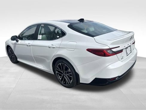 New 2026 Toyota Camry XLE image 3