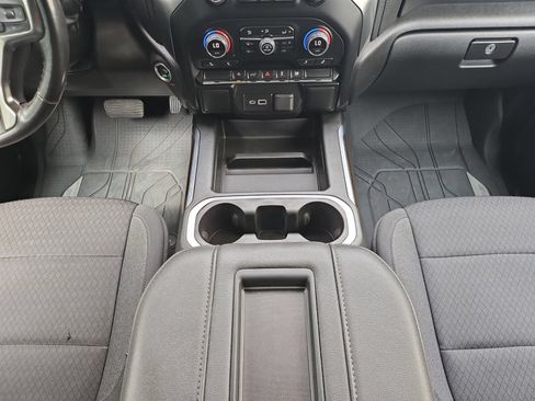 Used 2022 Chevrolet Silverado 1500 RST AWD/4WD image 29