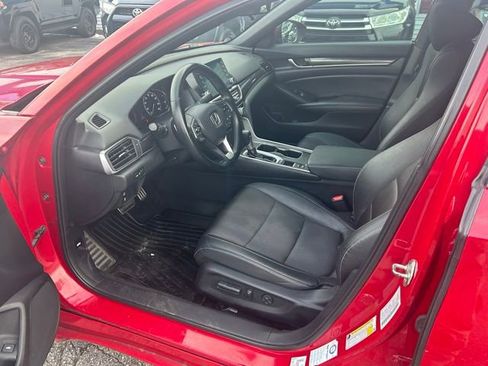 Used 2019 Honda Accord Sport image 13