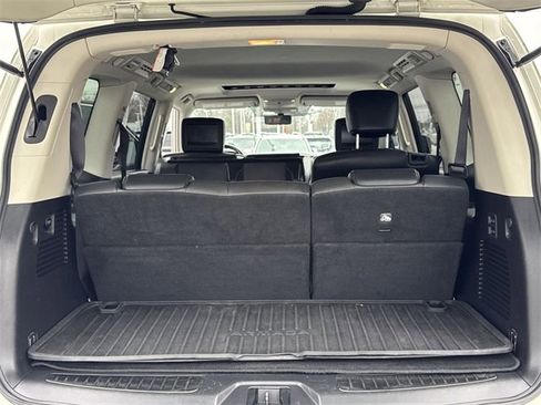 Used 2020 Nissan Armada Platinum image 11