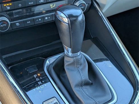 Used 2023 MAZDA CX-9 Signature image 21