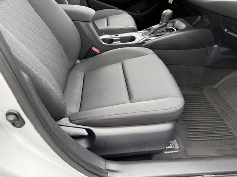 Certified 2024 Toyota Corolla LE image 40