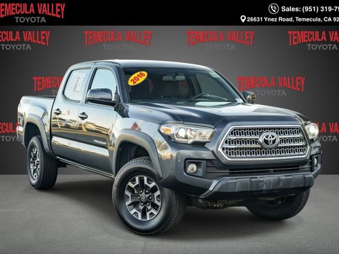 Used 2016 Toyota Tacoma TRD Off-Road w/ Towing Package image 1