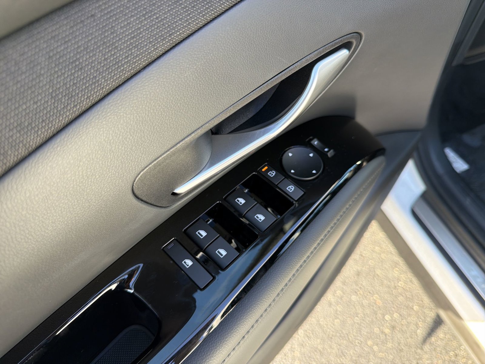 New 2026 Hyundai Tucson Limited AWD/4WD image 15