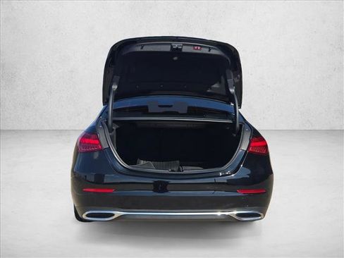 Used 2023 Mercedes-Benz C 300 Sedan image 6