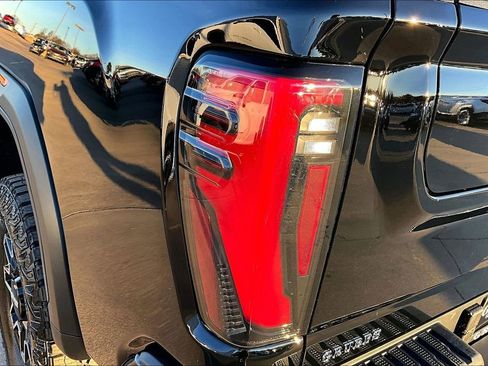 New 2026 GMC Sierra 2500 AT4X image 38