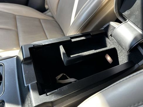 Certified 2024 Lincoln Corsair Premiere w/ Equipment Group 101A image 27