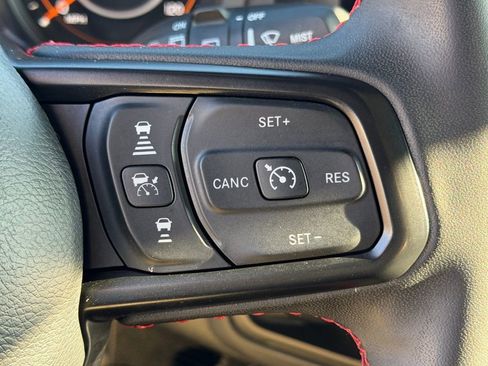 Certified 2024 Jeep Wrangler Unlimited Rubicon image 23