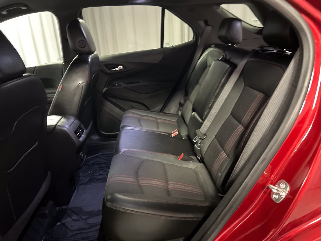 Used 2024 Chevrolet Equinox RS FWD image 20