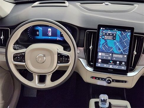 New 2026 Volvo XC90 B6 Ultra image 26